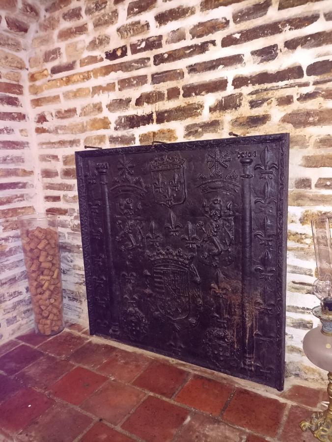 Le Logis Du Clocher Troyes Exteriör bild